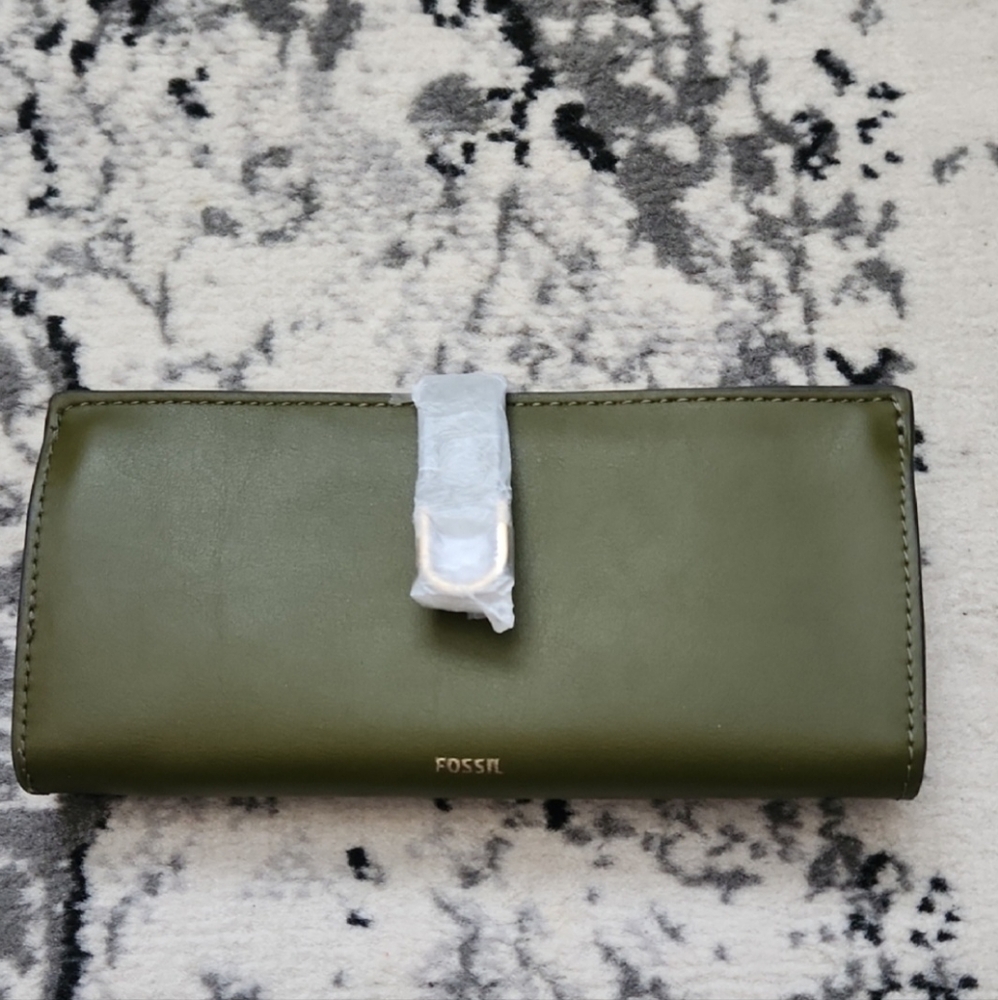 Fossil Leather Wallet